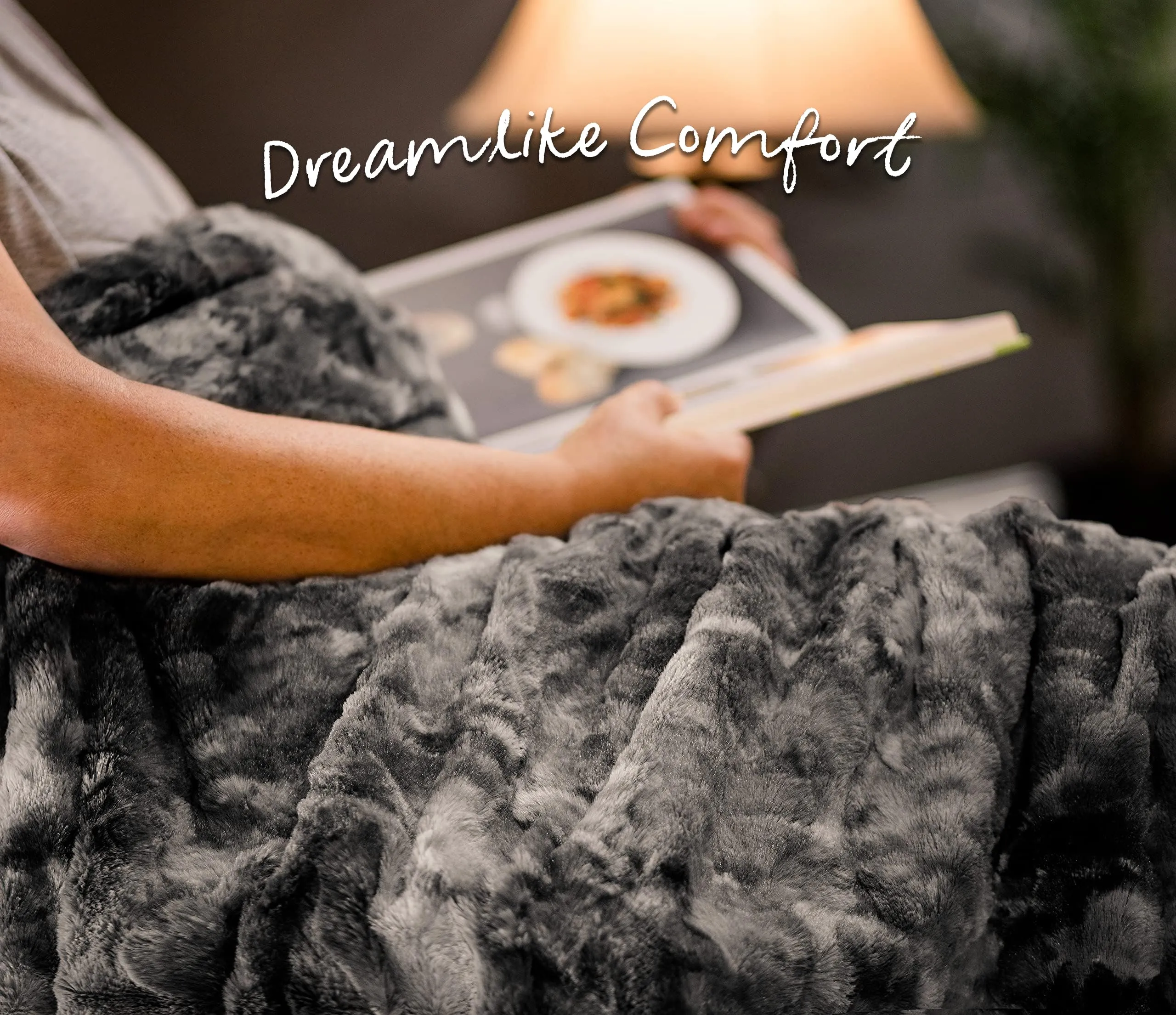 Chanasya Super Soft Cozy Fuzzy Fur Warm Charcoal Gray Sherpa Throw Blanket -Gray Wavy Fur Pattern