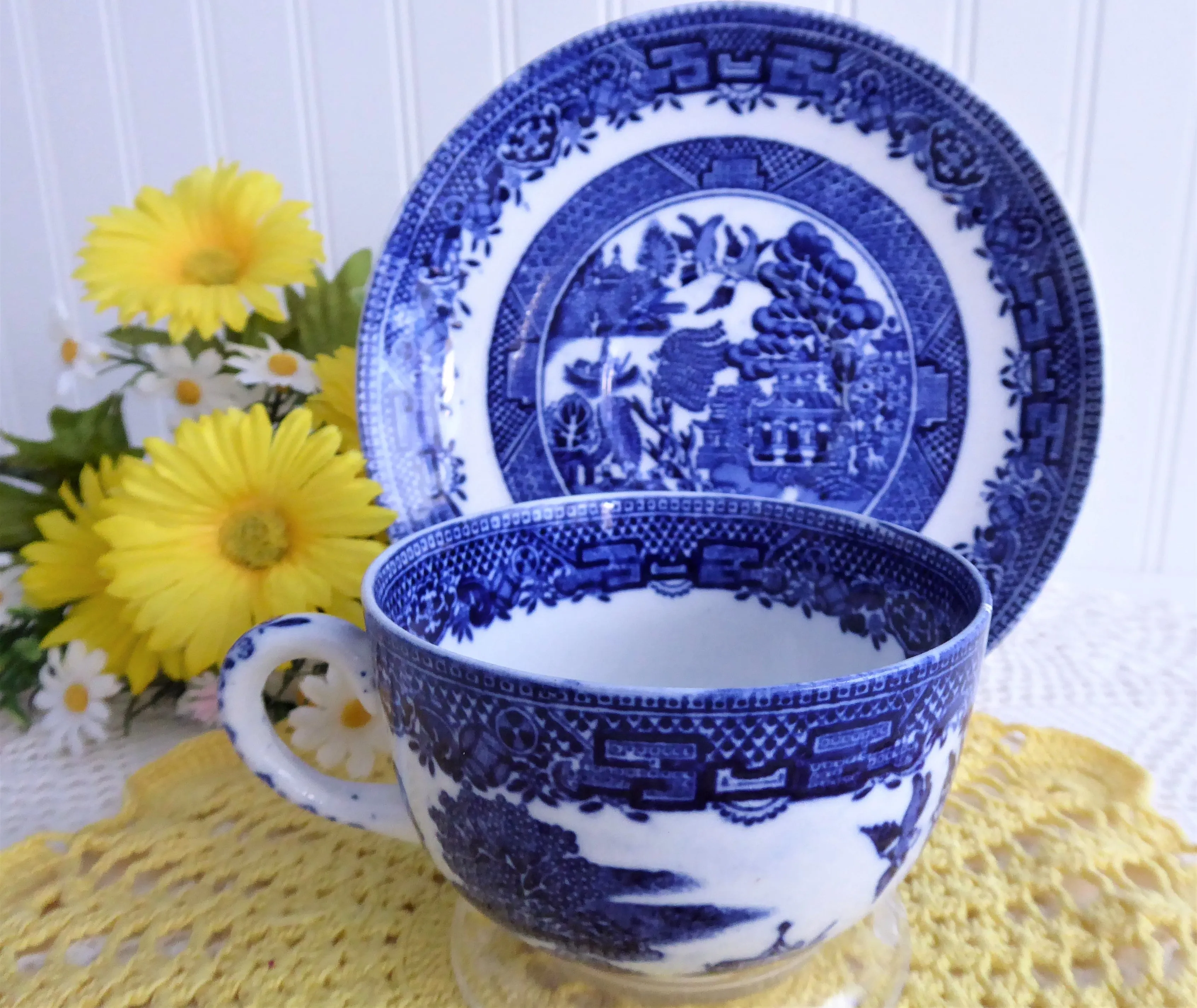 English Willow Cup And Saucer 1920s Teacup Royal Venton Blue Willow