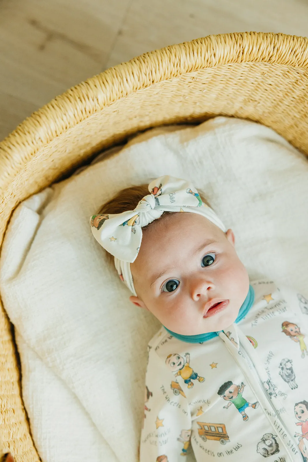 Knit Headband Bow - CoComelon Friends