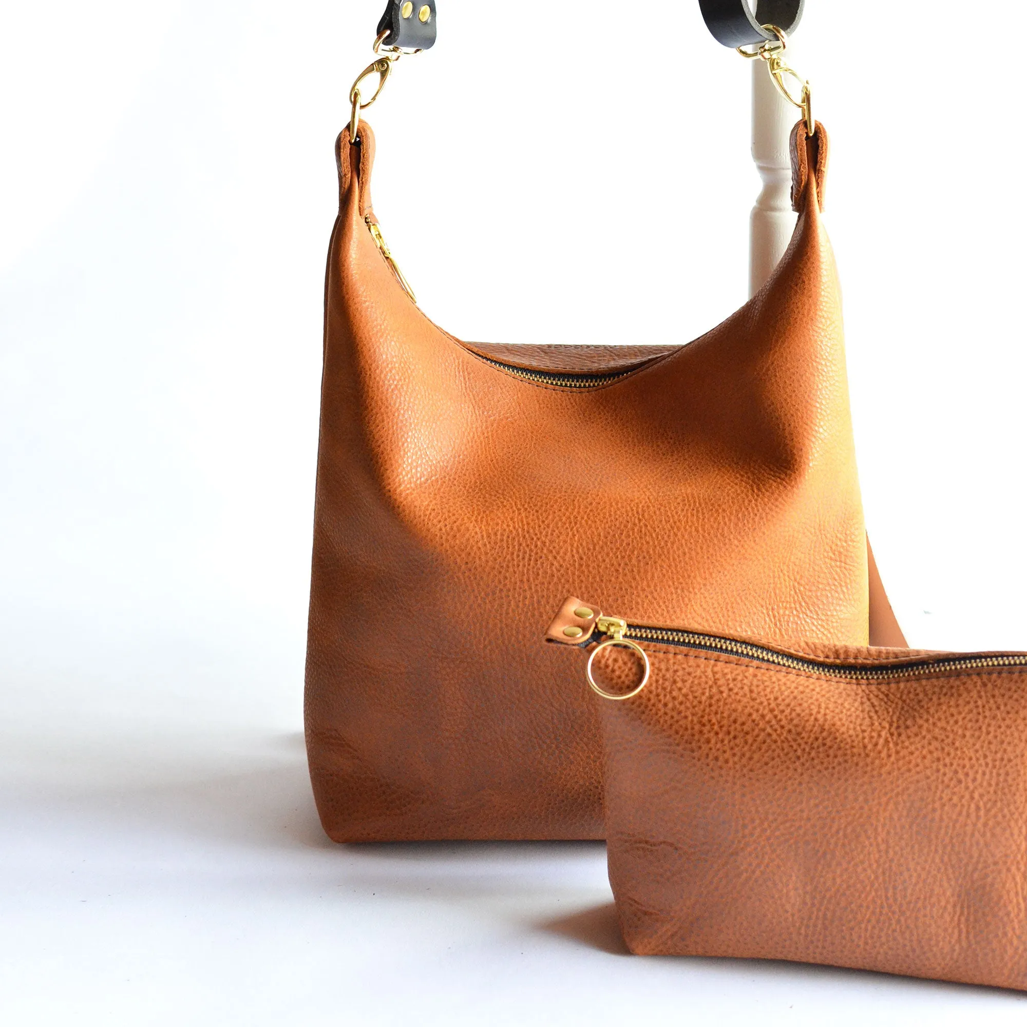 Large Zipper Pouch - Soft Pebbled Leather