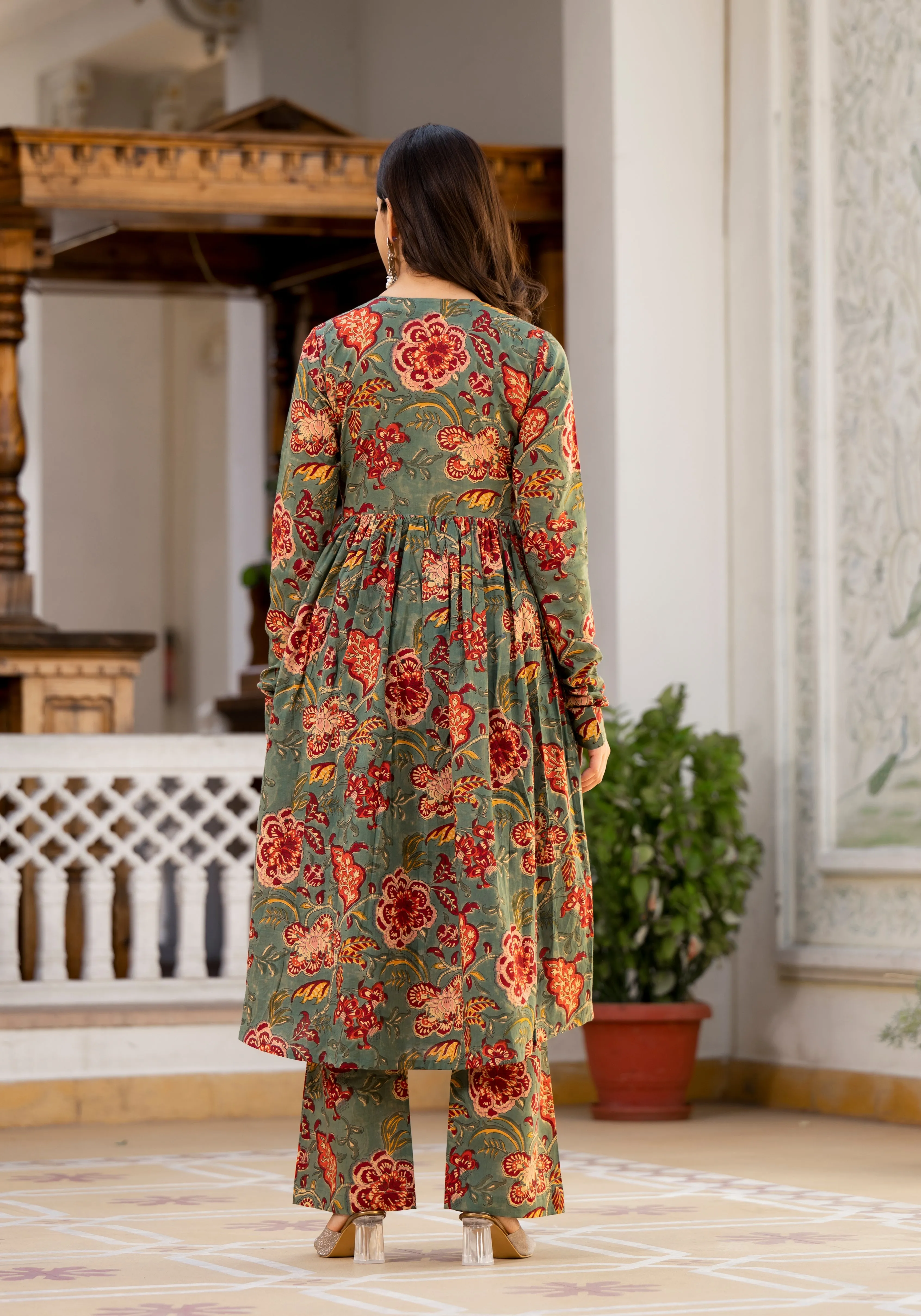 Najia Green Floral Handblock Print Kurta Pant Set