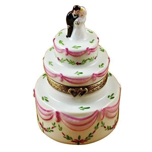 Wedding Cake with Bride and Groom